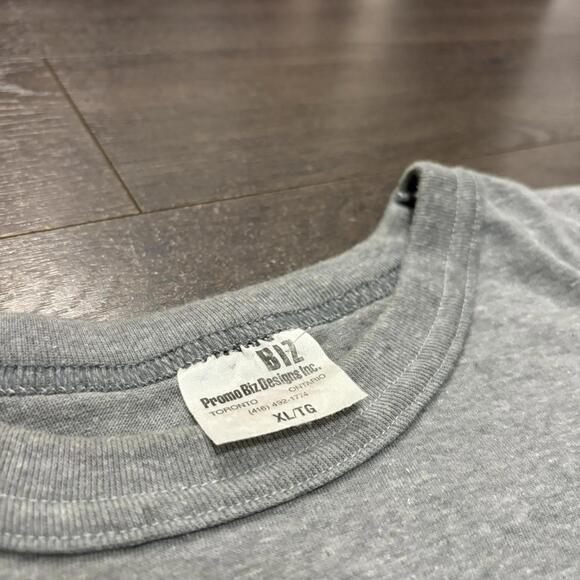 vintage Q107 torontos best radio t shirt 80s M - Picture 4 of 4